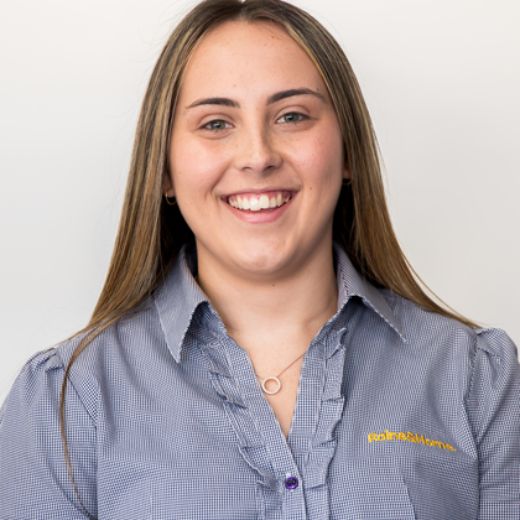 Keeley Schloss - Real Estate Agent at Raine & Horne - Kingaroy