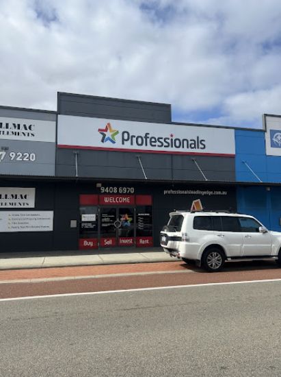 Professionals Leading Edge - CLARKSON - Real Estate Agency