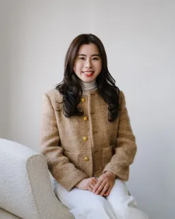 Elaine Yeo - Real Estate Agent