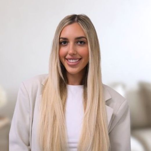 Brooke White - Real Estate Agent at Raine & Horne - Gosford / East Gosford