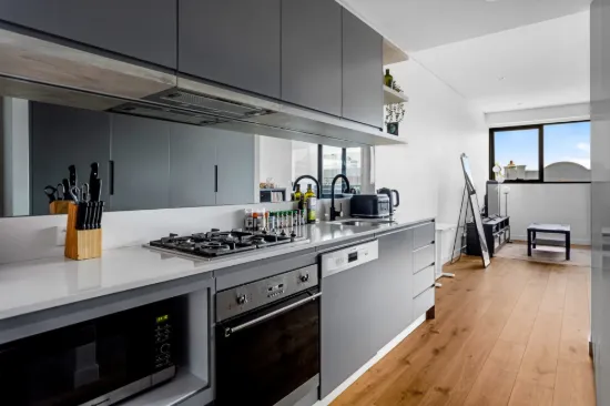 Smart urban lifestyle with a low-maintenance focus