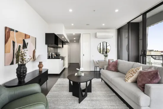 Spacious Living in a Prime Position