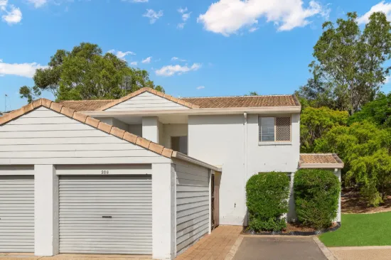 Relaxed easy-care living with exceptional convenience