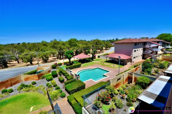 2x1 Unit - Fantastic Location!