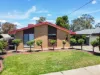 Three bedroom brick veneer in family-friendly location