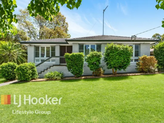 Prime Corner Position in The Oaks - 1,153 sqm!!!