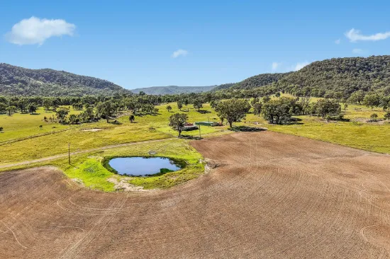 "Kingswood" Over 600 Acres with the Right Foundations