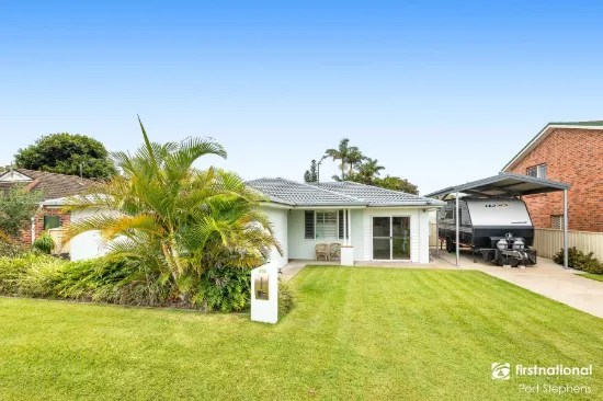 One of Fingal Bay’s Finest Opportunities – Prime Location moments from Water, Flat Block, Large Shed & Caravan Parking.
