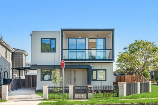 Luxury Brand-New Family Retreat | Corner Position with Premium Finishes