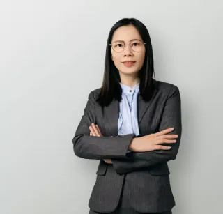 Luvar Lihua Liao - Real Estate Agent