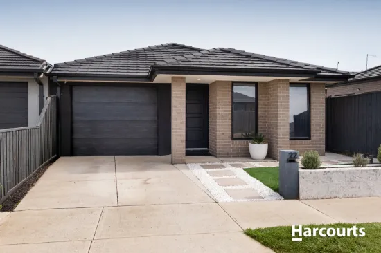 Modern Parkside Living - Clyde Springs Estate