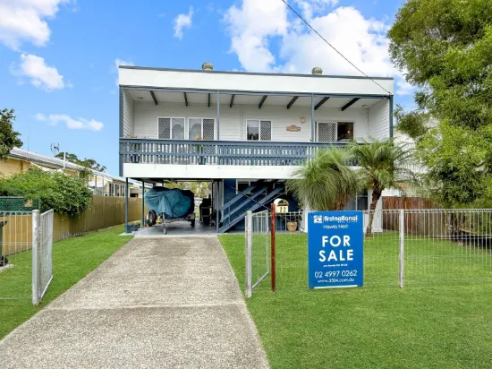 Charming dual-access coastal home — ideal investment or holiday escape