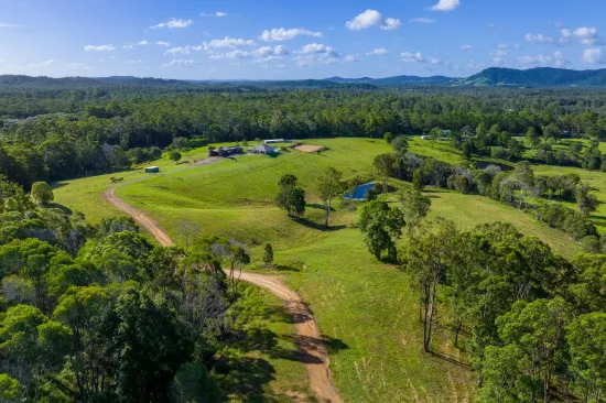 136-Acre Lifestyle Property: Nothing Compares…