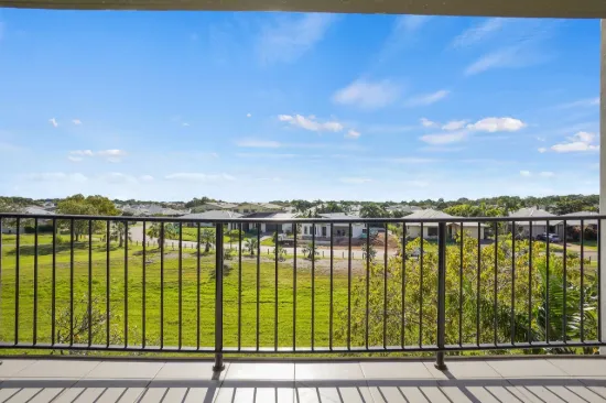 Modern 2-bedroom apartment positioned in convenient location