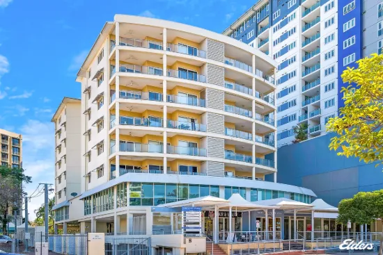 MUST-SEE CITY PAD!