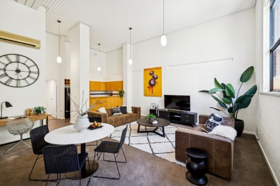 Iconic Rialto Terraces -  2 Bed Industrial Chic Done Right