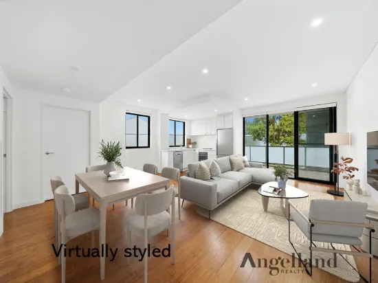 104 SQM Oversized One Bedroom Apartment in Walk-To-Everywhere Address