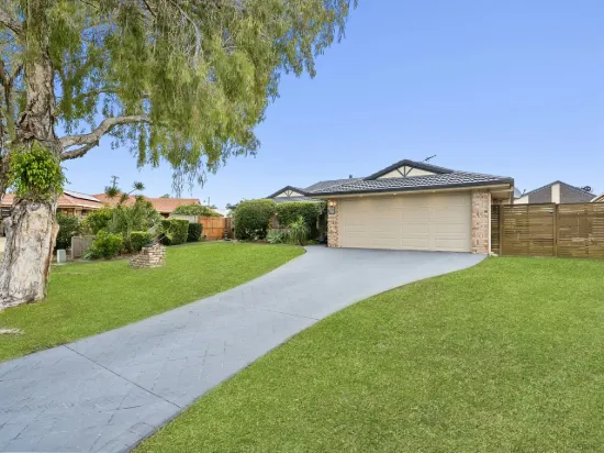 Beautiful Low-Set Family Home with Pool, Solar & Side Access