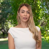 Dee Steimanis - Real Estate Agent From - Ray White - Metro North