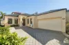 Contemporary Living, Moments from Coast & Convenience