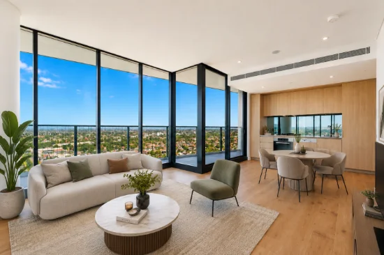 Luxury North-East Facing Apartment with Spectacular City & Harbour Bridge Views