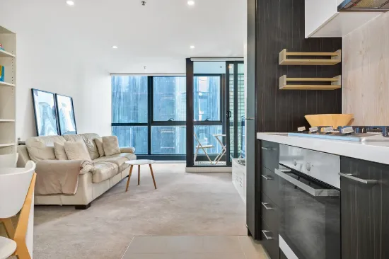 Unique Floorplan, Turnkey Living – Fully Equipped & Ready to Go