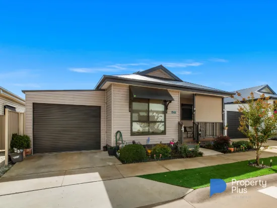 Live the Dream in Lincoln Place – Lifestyle, Comfort & Community