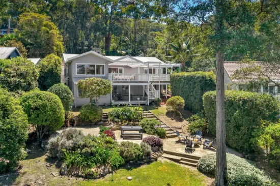Absolute Lakefront Living with North-East Sunshine