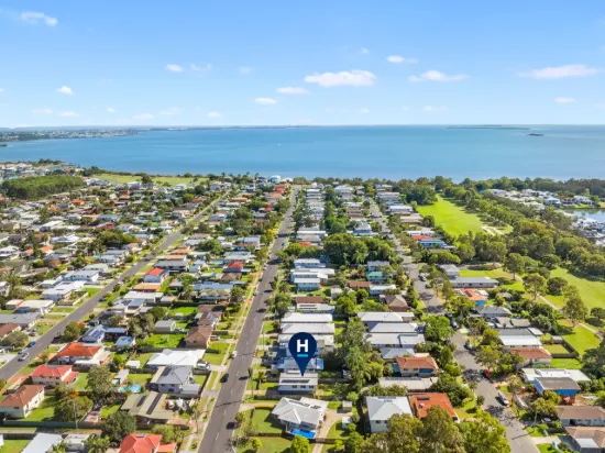 Prime, Entry-Level Opportunity in a Blue-Chip Bayside Location!