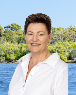 Glenda McKenzie - Real Estate Agent