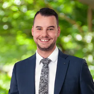 Joshua Reeves - Real Estate Agent