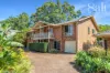 Smartly renovated townhouse, lovely north facing backyard