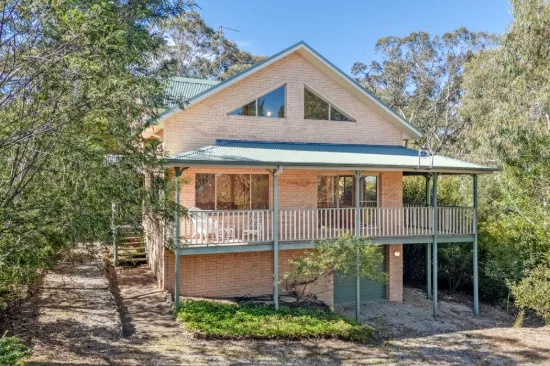 Peaceful, Spacious & Versatile - The Ultimate Lifestyle Opportunity