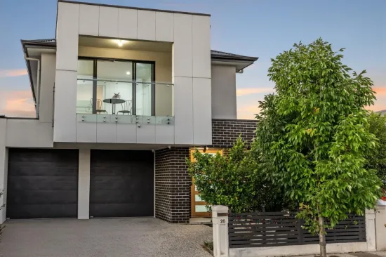 Architectural Clarity, Parkside Presence and Effortless Modern Living.
Form, Function and Lifestyle Perfected.