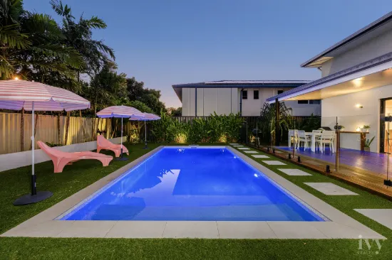 Spacious Dual-Level Home Within Walking Distance to Paradise Point Lifestyle