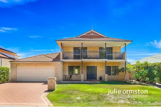 Parkland Views, Sunset Balcony and Kangaroos at Your Doorstep