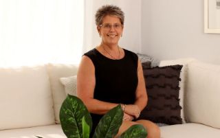 Roxanne Breeden - Real Estate Agent