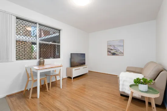 The Perfect First Home in a Lifestyle Location
