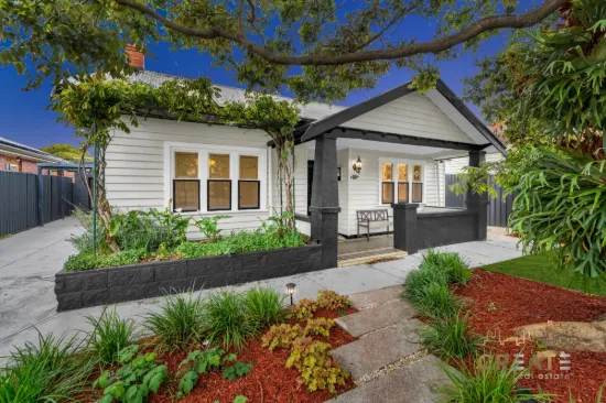 RARE CONTEMPORARY TRANSFORMED CLASSIC PERIOD HOME