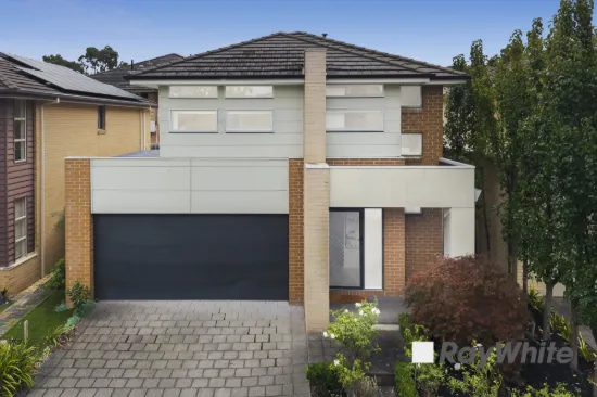 CONTEMPORARY DESIGN MEETS EVERYDAY FUNCTIONALITY IN ENDEAVOUR GREENS ESTATE !! 