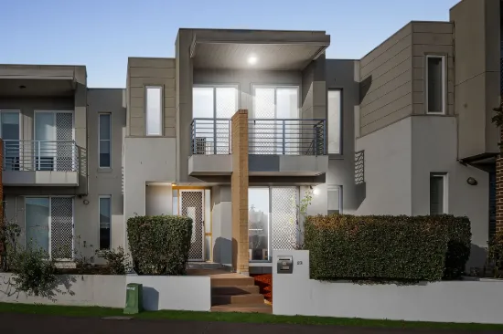 Cozy & Family-Oriented Family Home!
