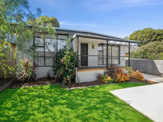 Light & Bright with Mid Century Appeal