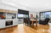 Stylish Top-Floor Apartment with Iconic Views in Footscray