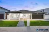 Southampton Facade: Display Quality Luxurious Family Home with Swimming Pool on 621sqm land