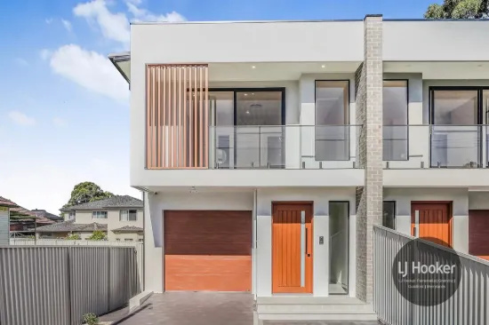 Brand New Duplex, Great Location!