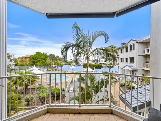 Coastal Lifestyle or Smart Investment in Pelican Cove