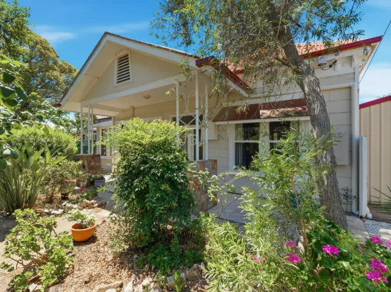 CHARMING CENTRAL LIVING WITH ENDLESS POTENTIAL