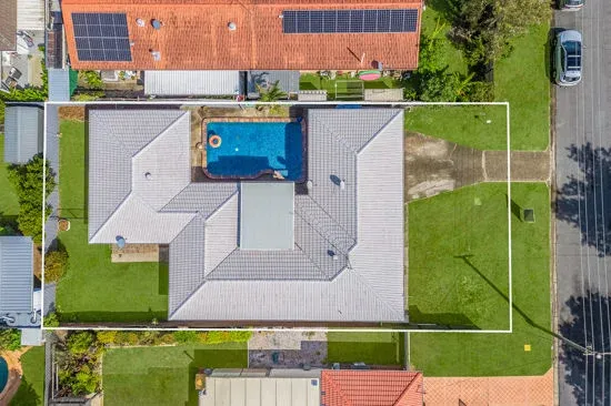 Surprise Package in the Heart of Tweed Heads South