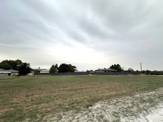 Land with Picturesque Views