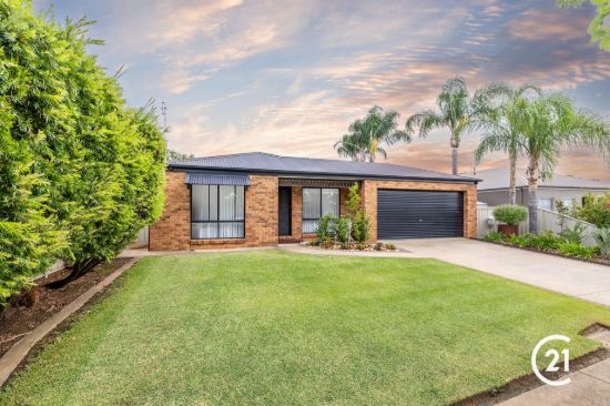 Beautifully Presented Home with Modern Comforts and Outdoor Entertaining